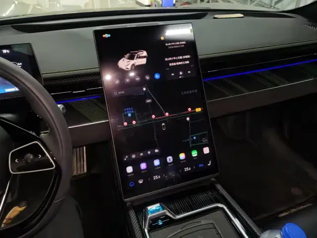 Hozon Neta GT — Фото автомобиля 13