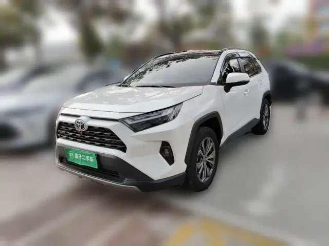 Фотография автомобиля — Toyota RAV4