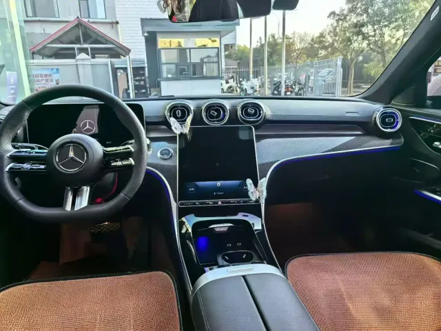 Mercedes-Benz C-Class — Фото автомобиля 2