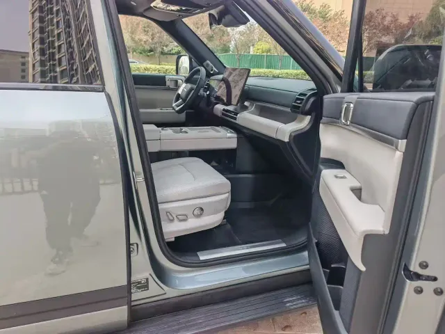 BYD FangChengBao Titanium 7 — Фото автомобиля 3