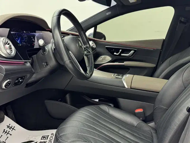 Mercedes-Benz EQS — Фото автомобиля 9
