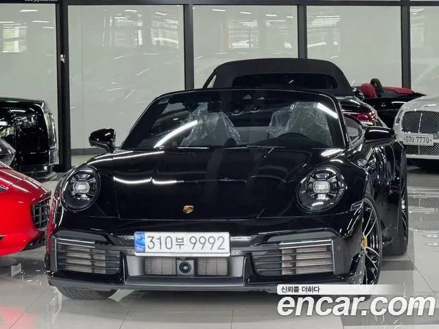 Фотография автомобиля — Porsche 911 911 (992)