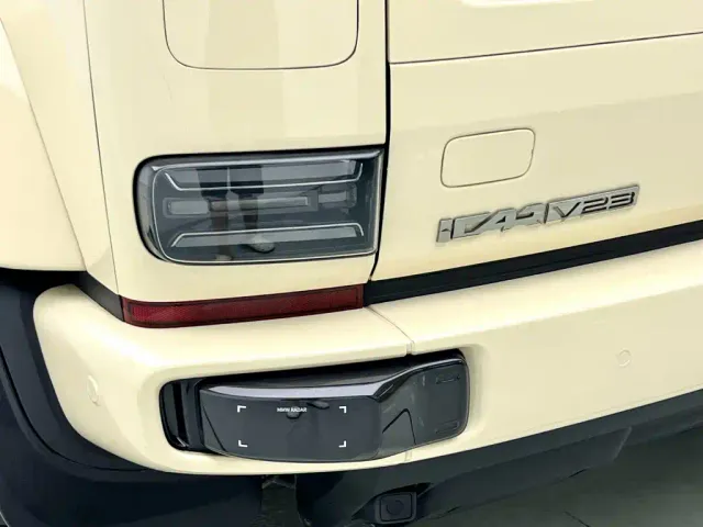 iCAR V23 — Фото автомобиля 5
