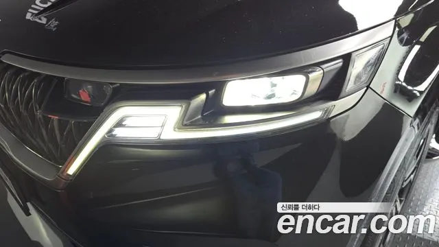 Kia Canival Carnival 4 поколение Бензин 7 мест Hi-Limousine — Фото автомобиля 21