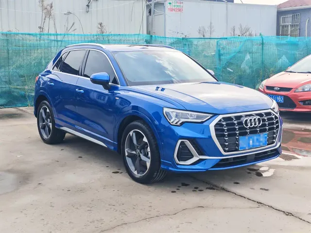 Audi Q3 — Фото автомобиля 3