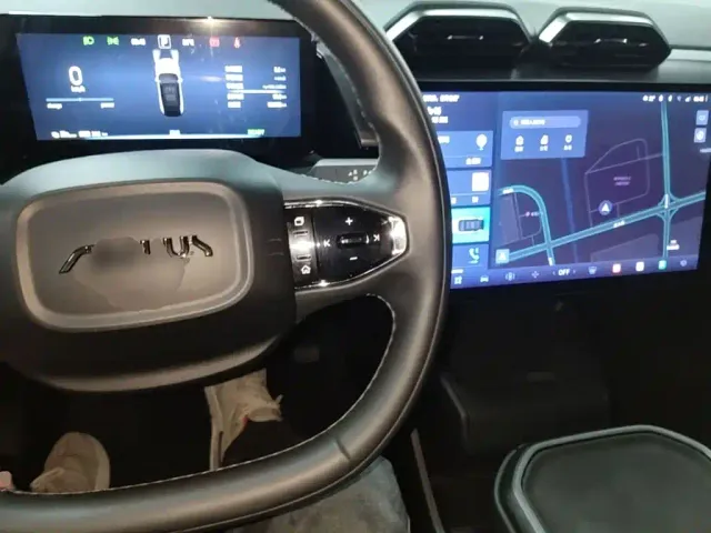Dongfeng Fengshen L7 — Фото автомобиля 9