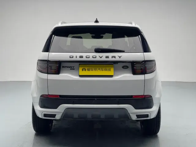 Land Rover Discovery Sport — Фото автомобиля 17