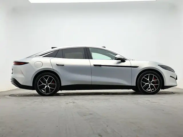 BYD Han L — Фото автомобиля 6