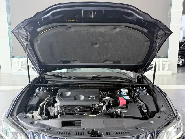 Lexus ES — Фото автомобиля 20