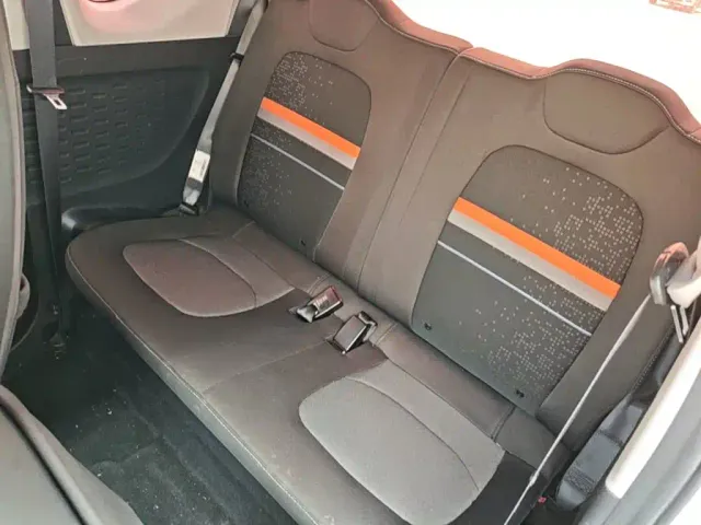 Wuling Hongguang Mini EV — Фото автомобиля 16