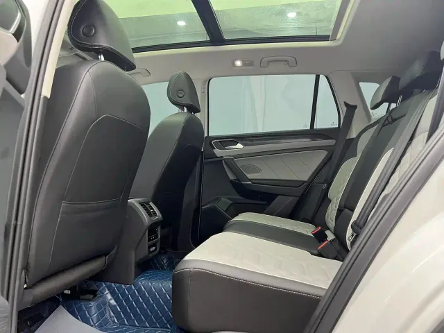 Volkswagen Tayron — Фото автомобиля 8
