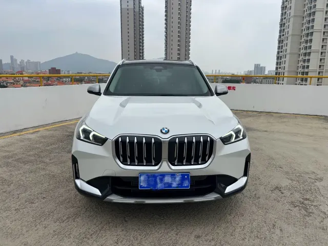 BMW X1 — Фото автомобиля 2