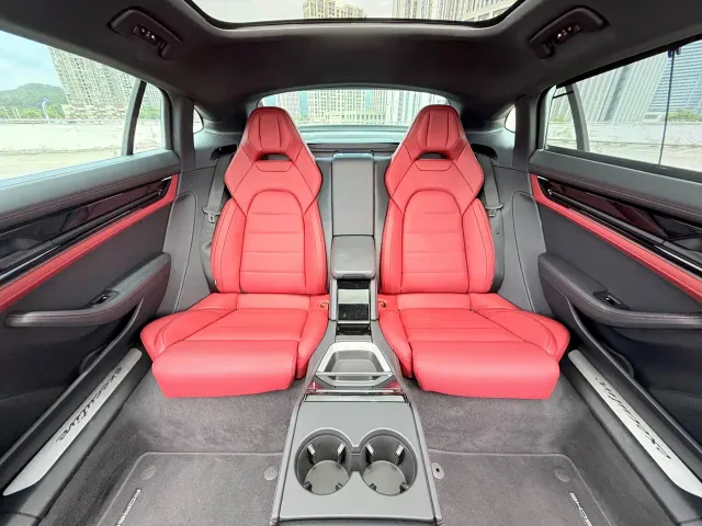 Porsche Panamera — Фото автомобиля 9