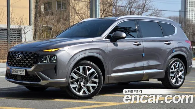 Фотография автомобиля — Hyundai Santafe