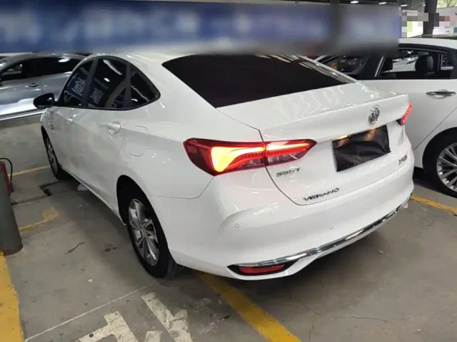 Buick Verano — Фото автомобиля 4