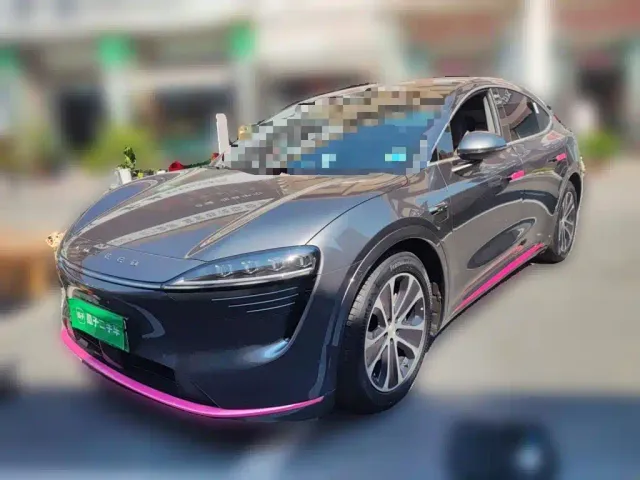 Фотография автомобиля — Luxeed R7