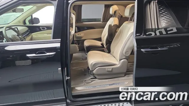 Kia Canival Новый Carnival 4 поколение Дизель 9 мест Hi-Limousine — Фото автомобиля 11