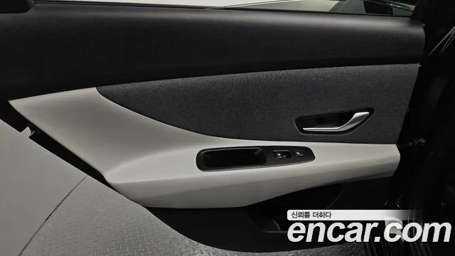 Hyundai Avante CN7 — Фото автомобиля 14