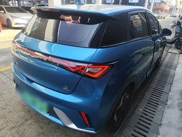 BYD Dolphin — Фото автомобиля 4