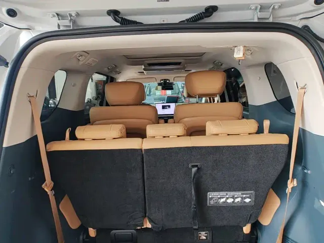 GAC Trumpchi E8 — Фото автомобиля 18