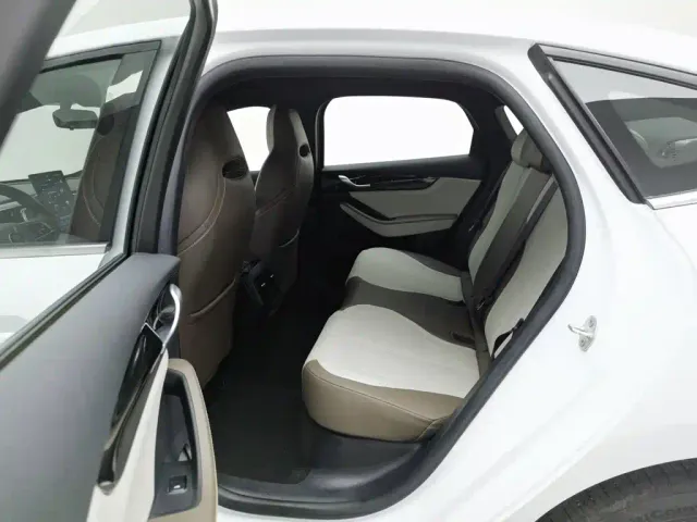 BYD Qin PLUS — Фото автомобиля 15