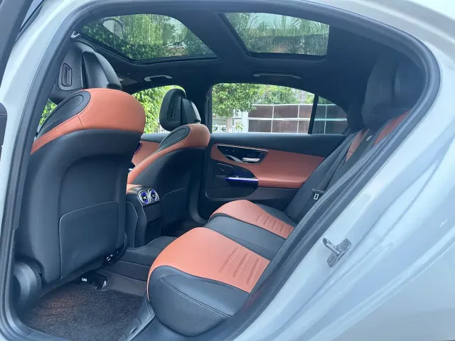 Mercedes-Benz C-Class — Фото автомобиля 5