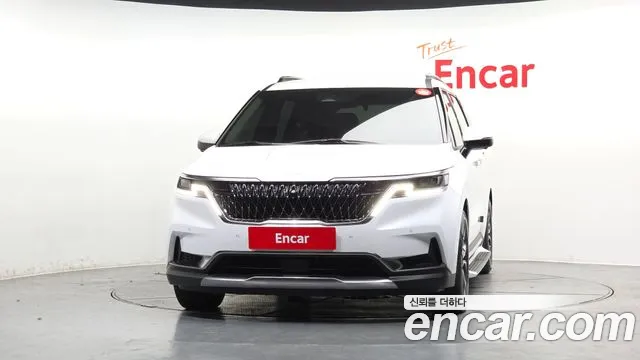 Kia Canival Carnival 4 поколение Бензин 7 мест Signature — Фото автомобиля 3
