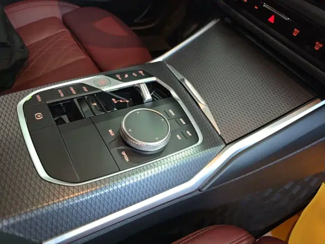 BMW 3 Series — Фото автомобиля 13