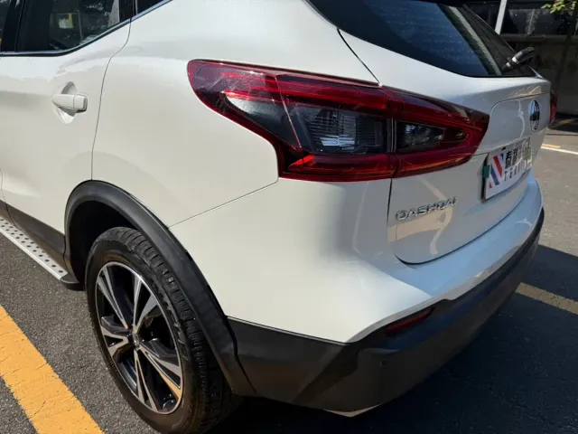 Nissan Qashqai — Фото автомобиля 9