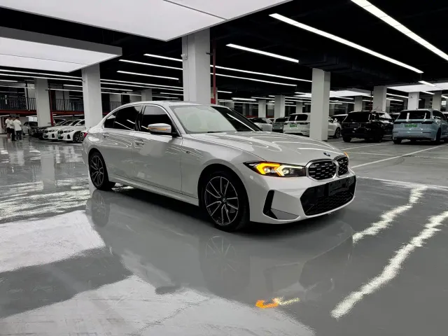 BMW BMW 3 Series 2023 325Li M Sport Package — Фото автомобиля 3