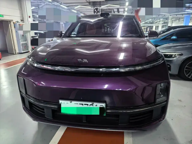 Li Auto L9 — Фото автомобиля 2