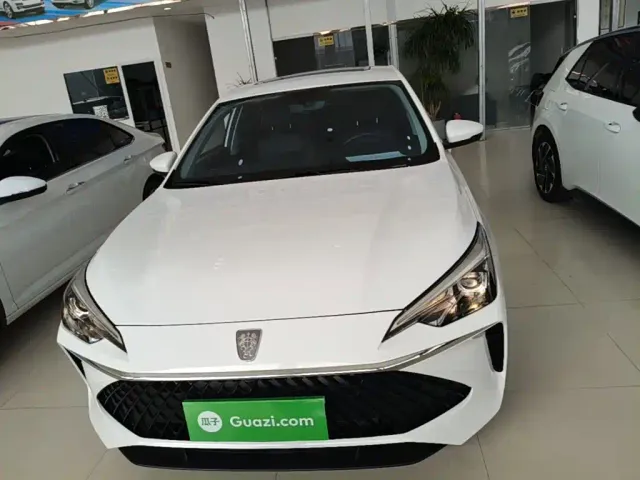 Roewe i5 — Фото автомобиля 2