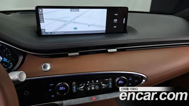 Genesis GV70 — Фото автомобиля 19