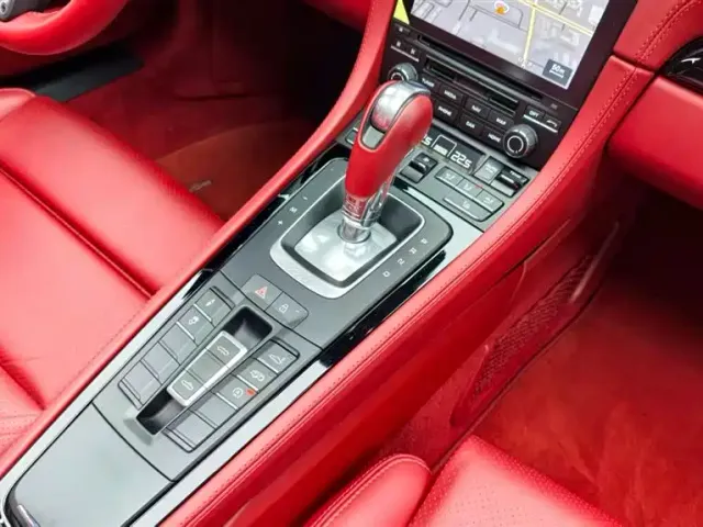 Porsche 718 — Фото автомобиля 12