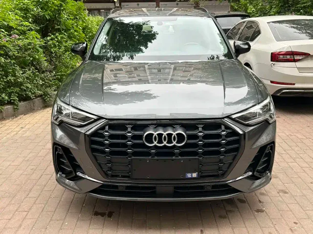 Audi Q3 — Фото автомобиля 2