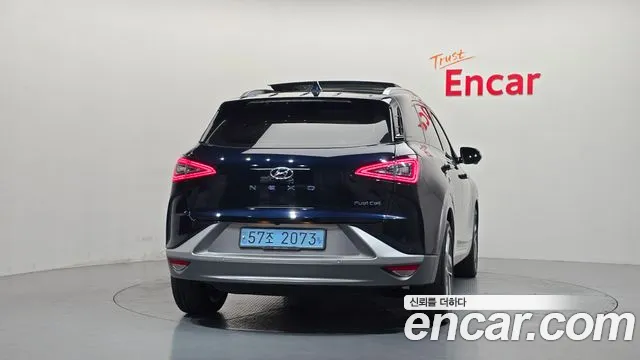 Hyundai Nexo — Фото автомобиля 4