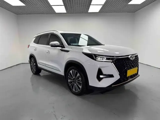 Chery Tiggo 8 PRO 2025 390T 2WD Premium Edition I — Фото автомобиля 3