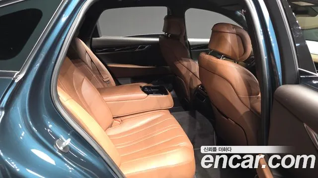 Genesis G80 Бензин 2.5 турбо AWD — Фото автомобиля 12