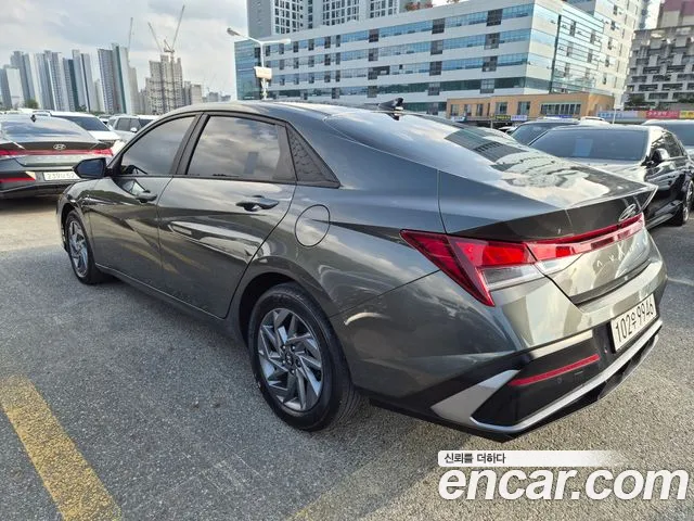 Hyundai Avante CN7 — Фото автомобиля 6