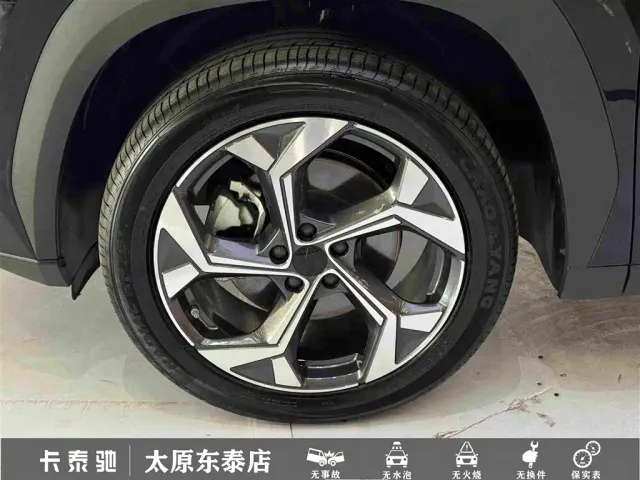 Geely Boyue L — Фото автомобиля 10