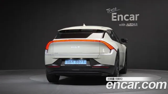 Kia EV6 — Фото автомобиля 4