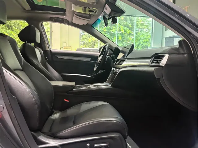 Honda Accord — Фото автомобиля 21