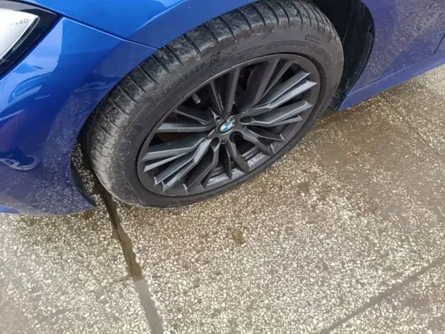 BMW 3 Series — Фото автомобиля 22