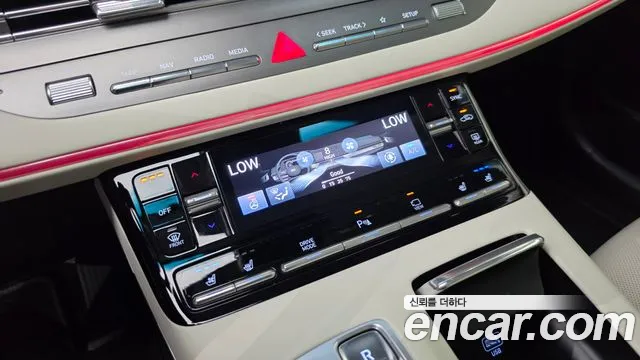 Hyundai Grandeur Grandeur (New) — Фото автомобиля 30