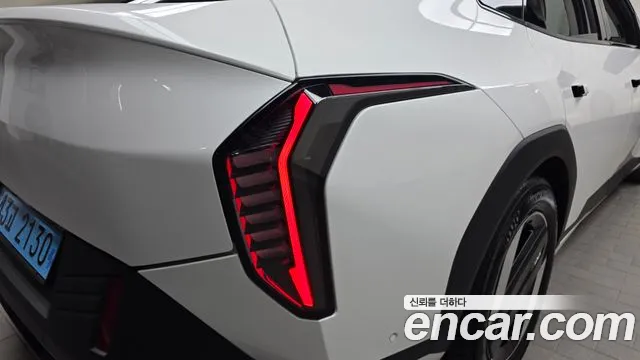 Kia EV4 — Фото автомобиля 8