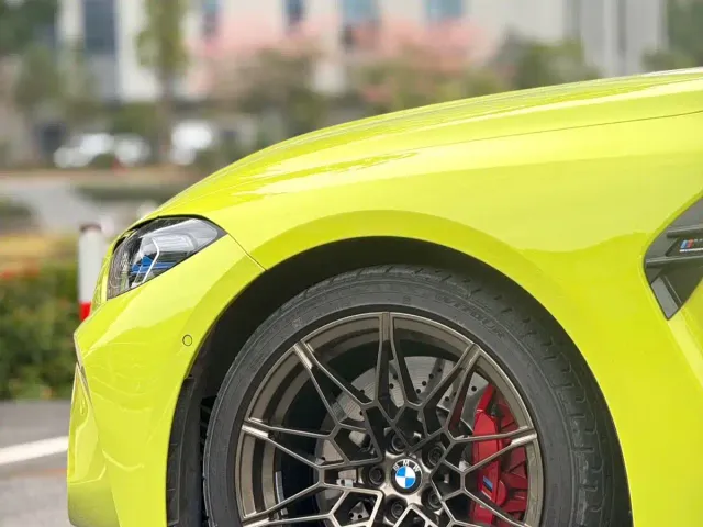 BMW M4 — Фото автомобиля 8