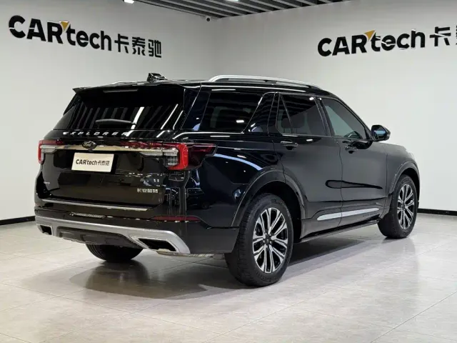 Ford Explorer — Фото автомобиля 13