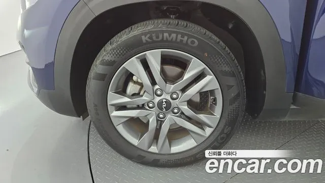 Kia Seltos Seltos Бензин 1.6 турбо 2WD — Фото автомобиля 2