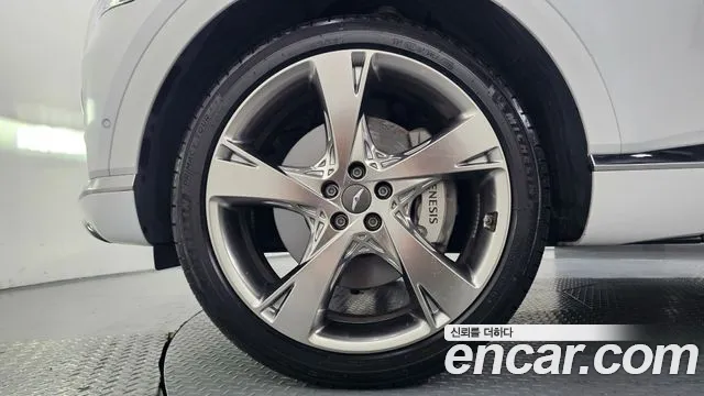 Genesis GV80 2.5T Бензин AWD — Фото автомобиля 4
