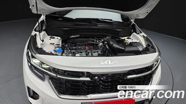 Kia Seltos — Фото автомобиля 9